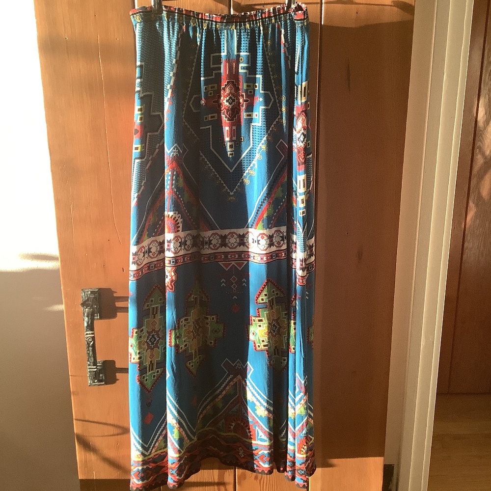 Flying Tomatoes Long Skirt